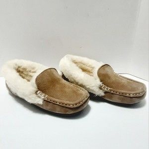 Lamo Moccasin Shearling Slip-On Loafers US 5 Cozy Winter Indoor Outdoor Shoes